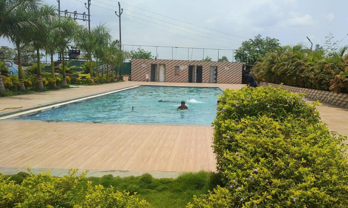 Hotel Metro Palace Resort كارجات المظهر الخارجي الصورة