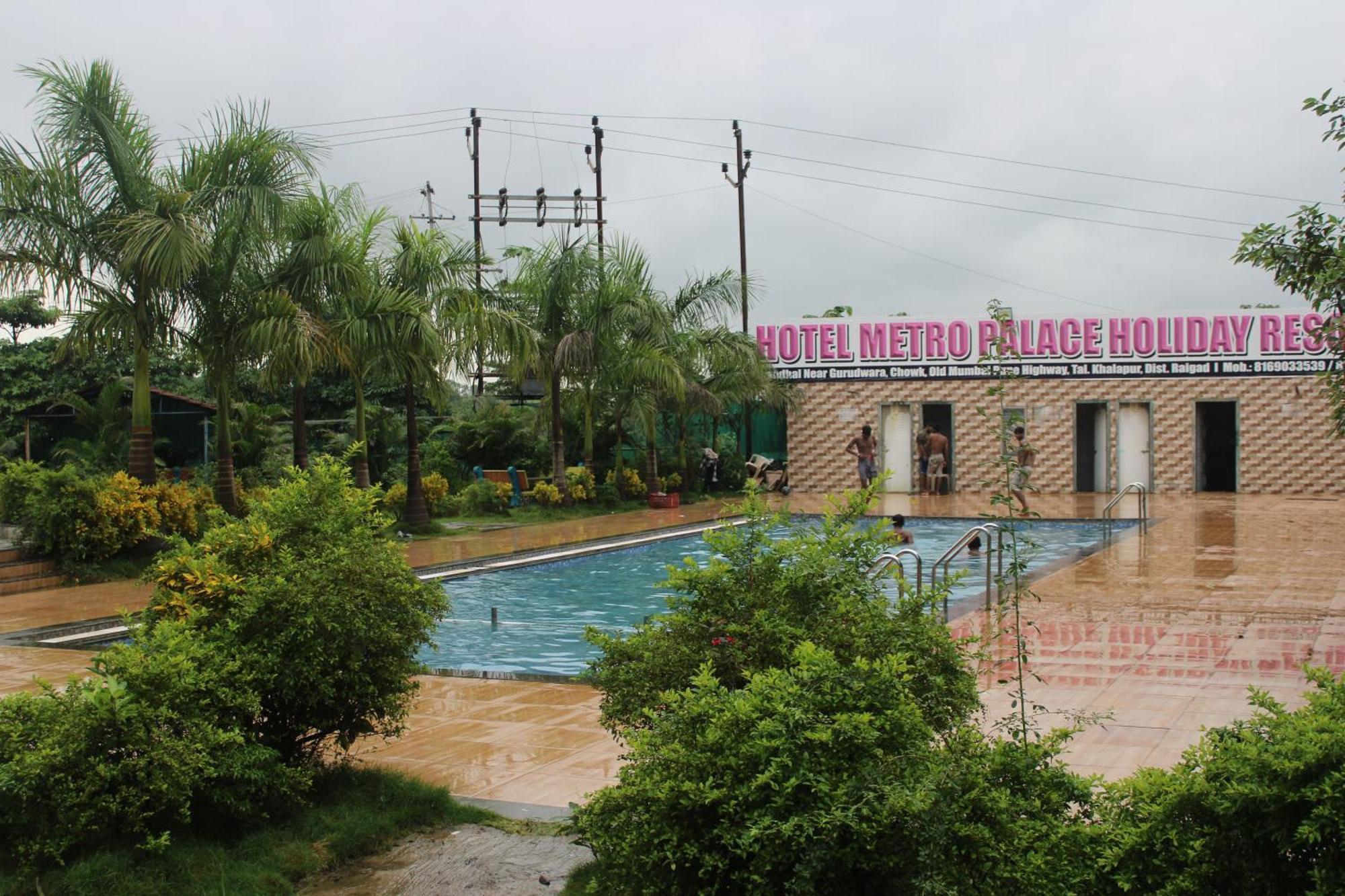 Hotel Metro Palace Resort كارجات المظهر الخارجي الصورة